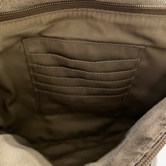 Vintage leather Fossil purse - Picture 10 of 11